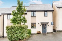 Lavinia Drive, Plympton